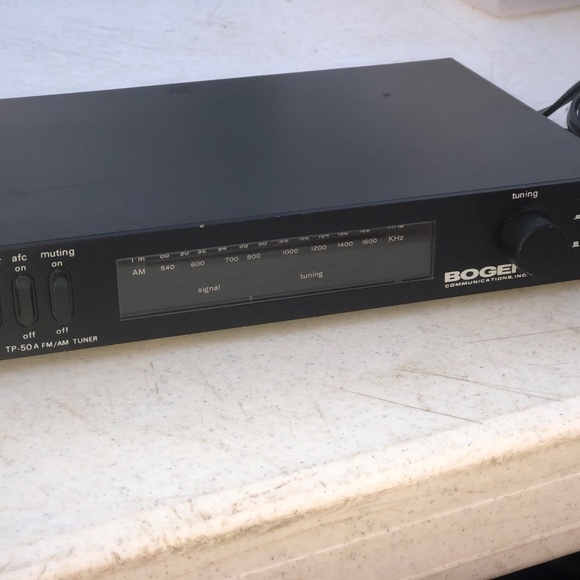 Vintage BOGEN TP-50A Digital AM/FM Radio Receiver Tuner~Working Condition - Picture 4 of 9